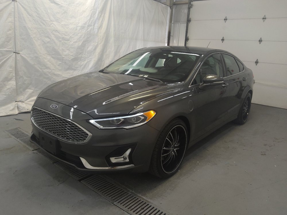 Used 2019 Ford Fusion Energi Titanium image 2
