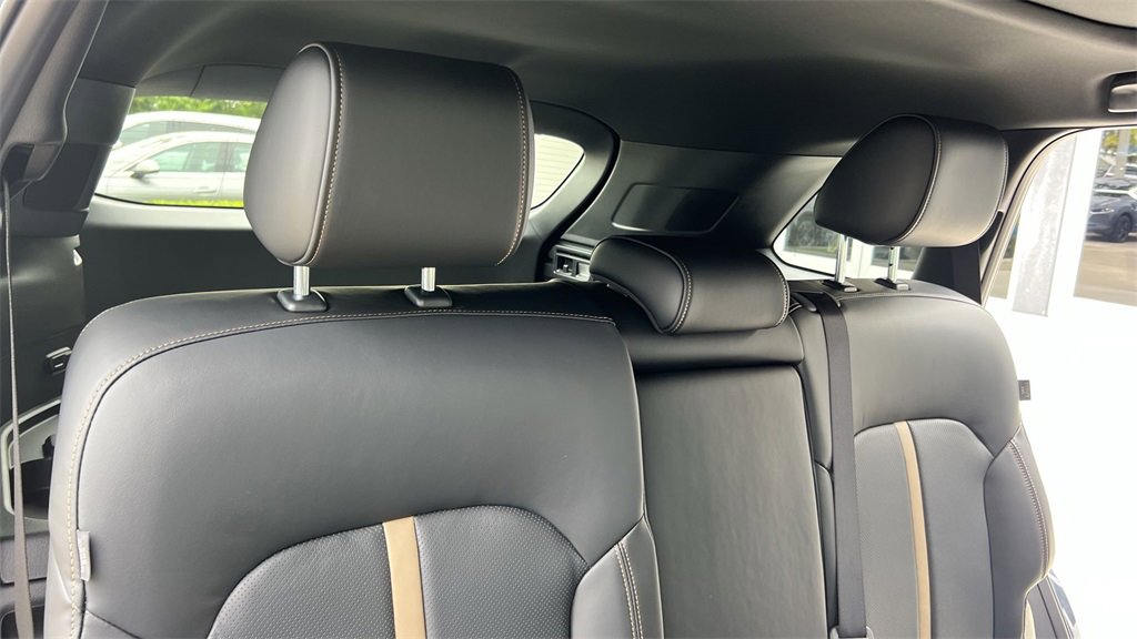 New 2025 MAZDA CX-70 3.3 Turbo w/ Premium Plus Pkg image 48