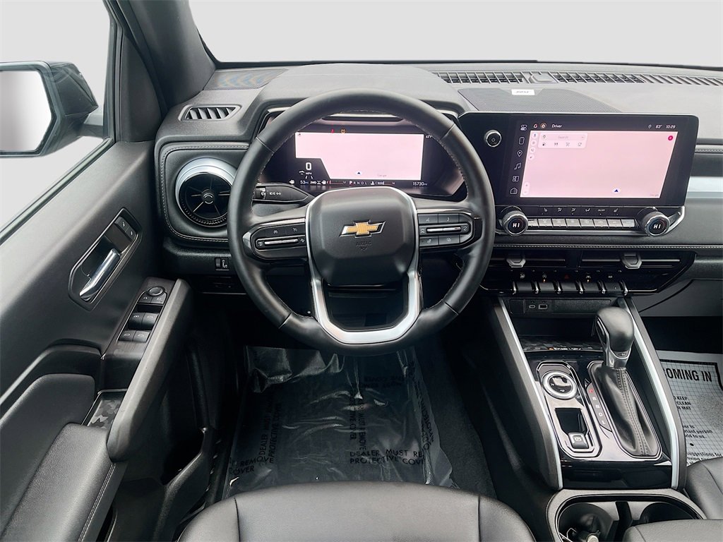 Used 2024 Chevrolet Colorado LT w/ LT Convenience Package III image 24