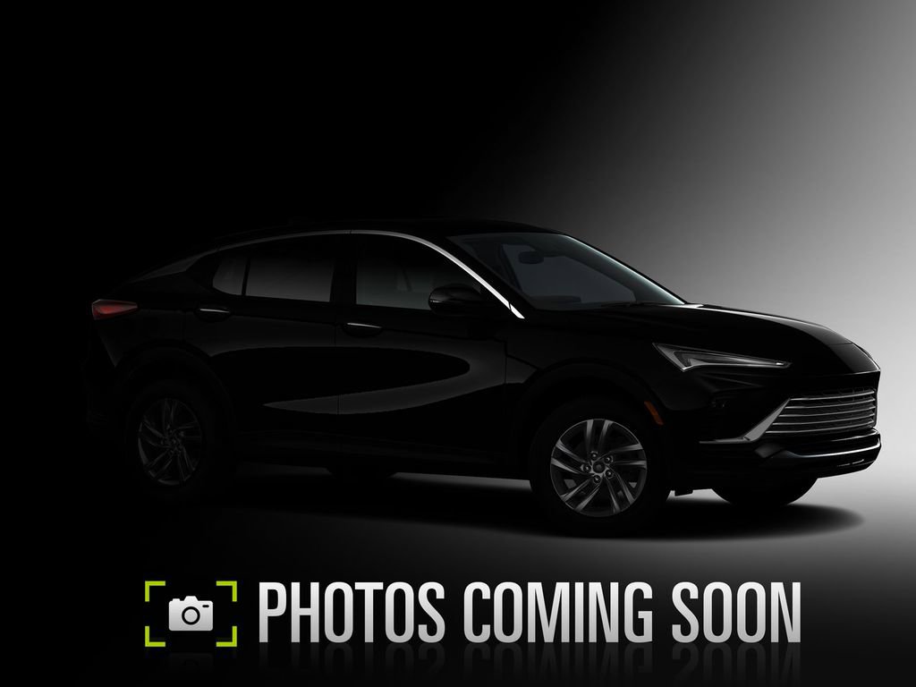 Used 2023 Chevrolet Traverse LS w/ Midnight/Sport Edition image 15