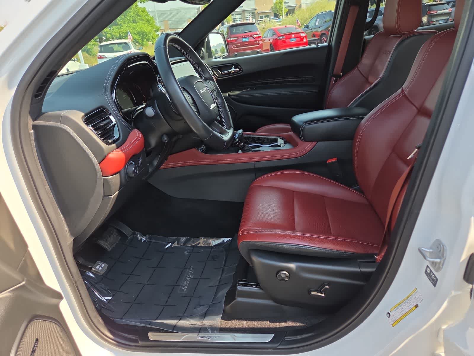 Used 2022 Dodge Durango SRT w/ Premium Interior Group AWD/4WD image 19