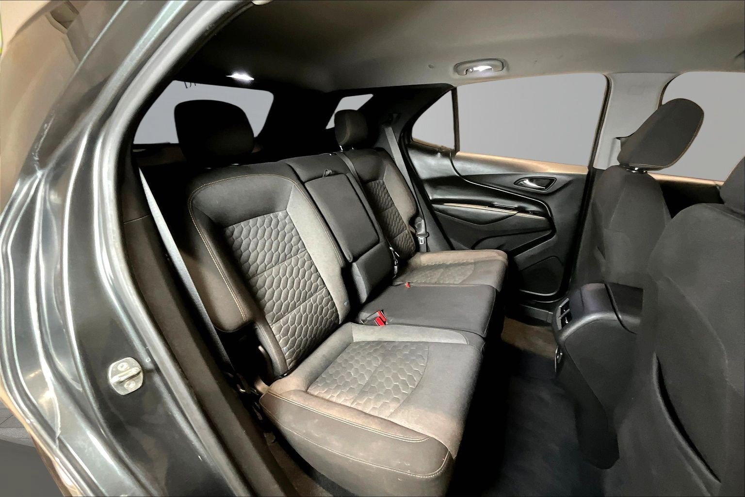 Used 2020 Chevrolet Equinox LT FWD image 25