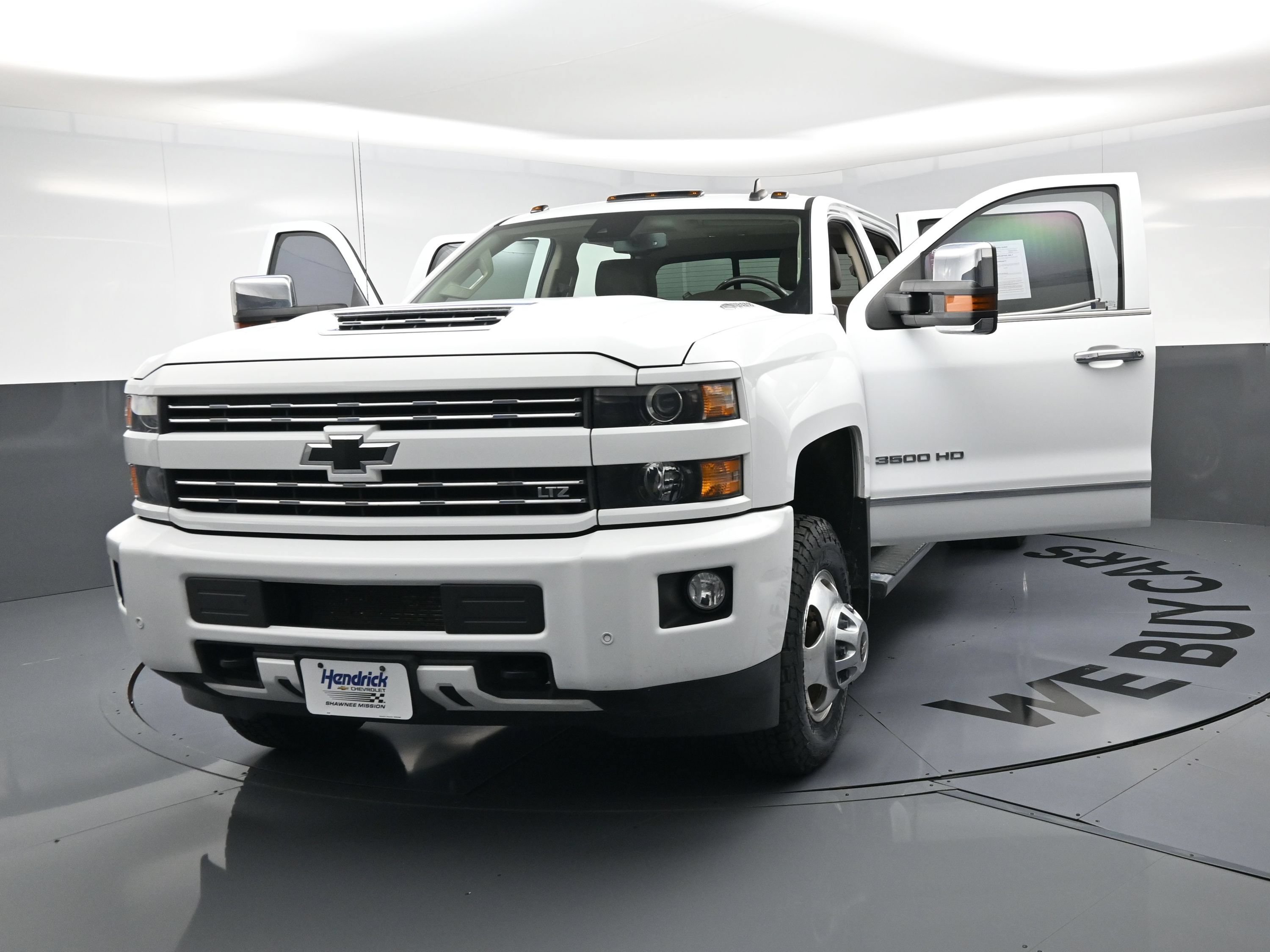 Used 2018 Chevrolet Silverado 3500 LTZ w/ Duramax Plus Package AWD/4WD image 24