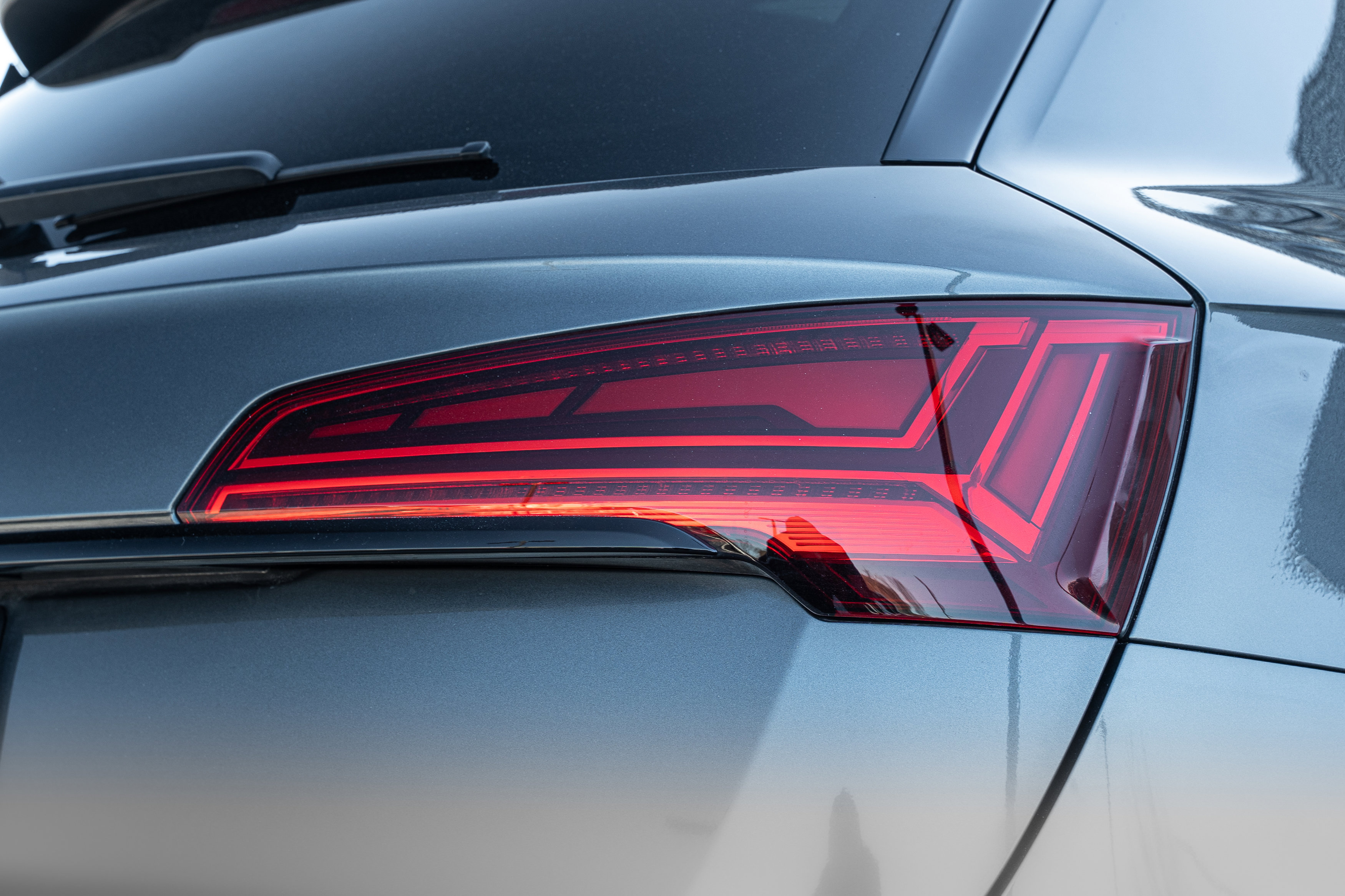 Certified 2022 Audi SQ5 Premium Plus w/ Premium Plus Package image 34