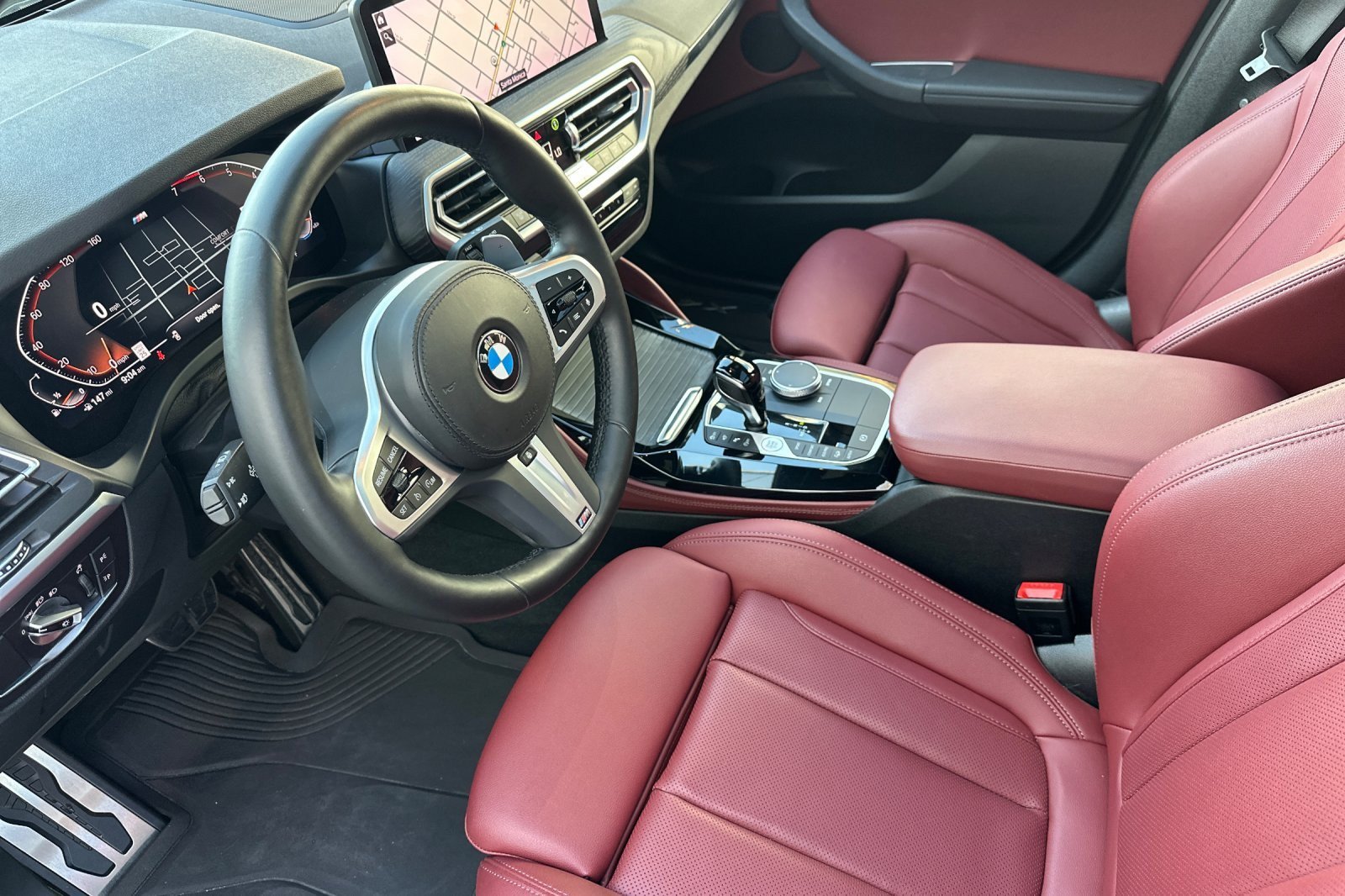 Used 2022 BMW X4 xDrive30i w/ M Sport Package 2 AWD/4WD image 9