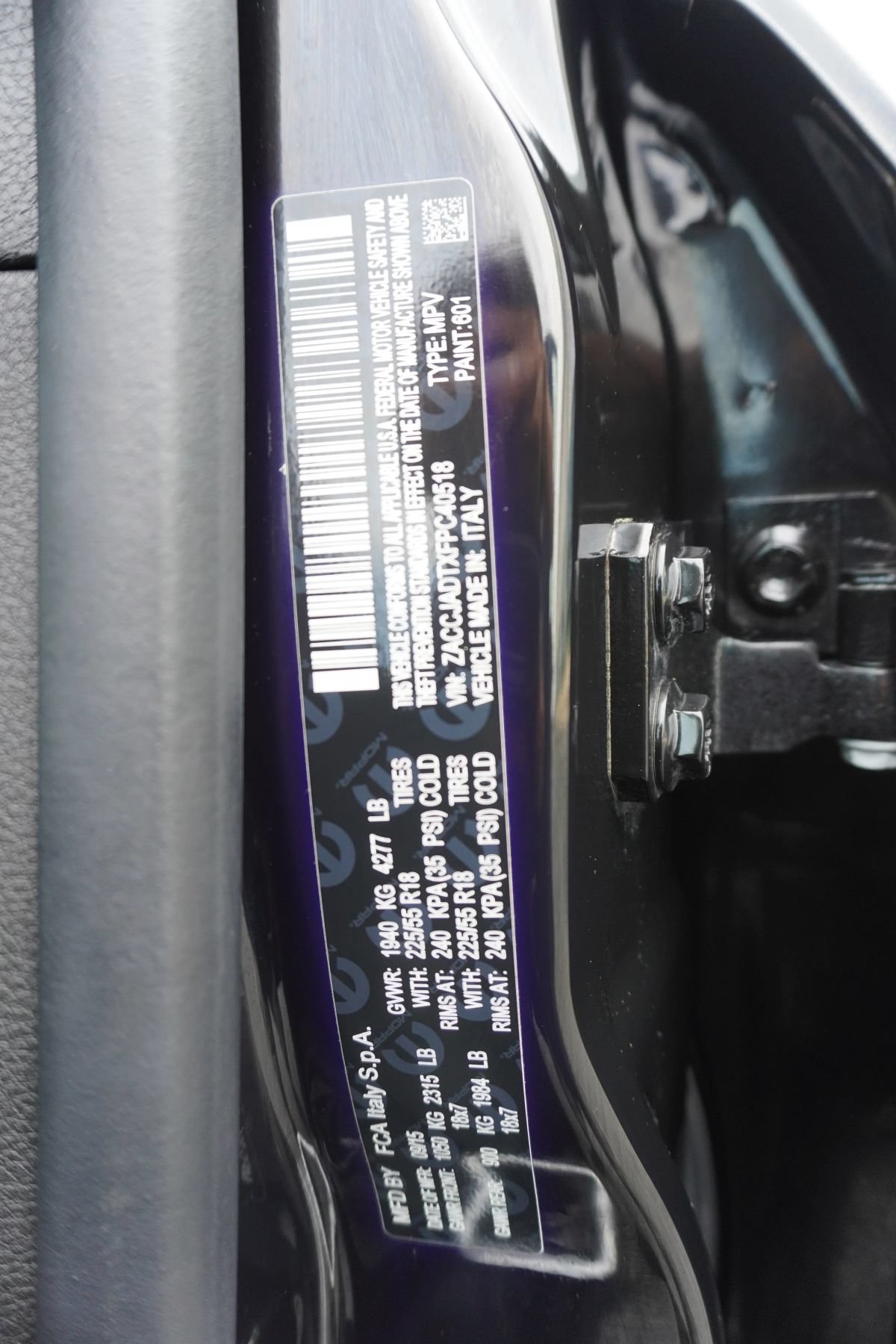 Used 2015 Jeep Renegade Limited FWD image 28