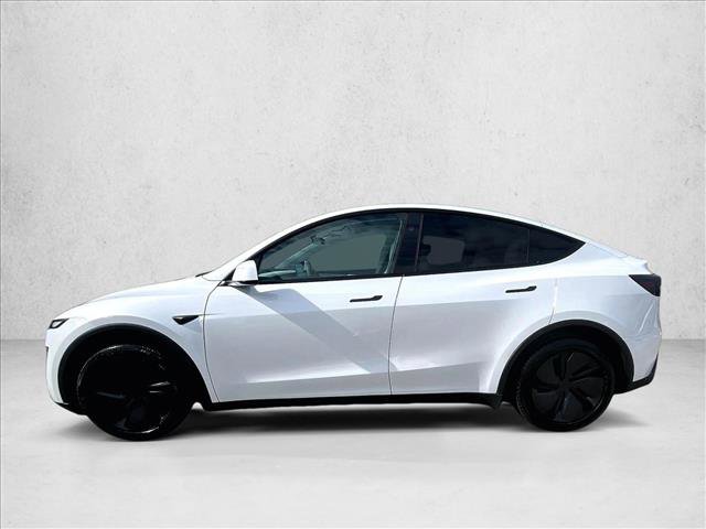 Used 2026 Tesla Model Y AWD image 6