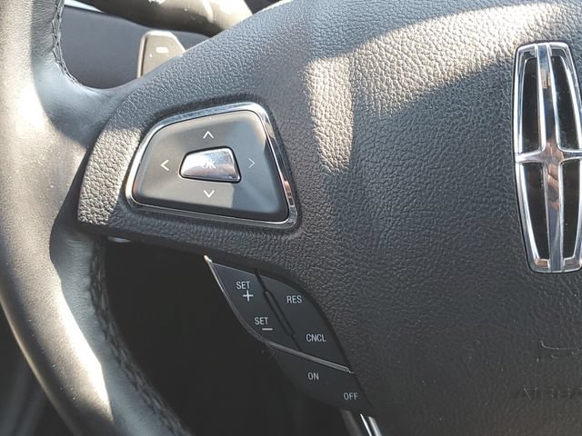 Used 2018 Lincoln MKC Select w/ Select Plus Package AWD/4WD image 23
