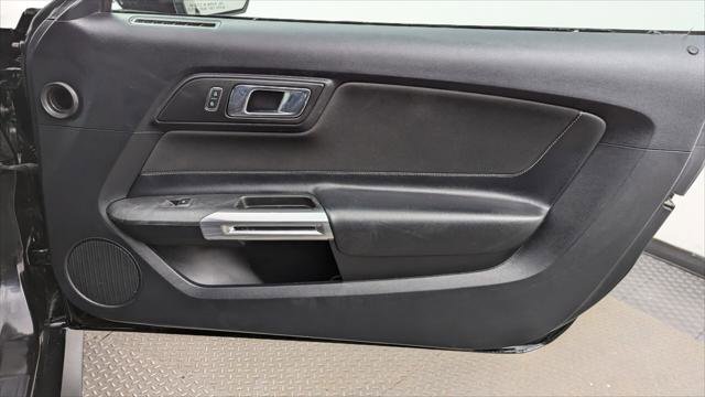 Used 2017 Ford Mustang GT image 17