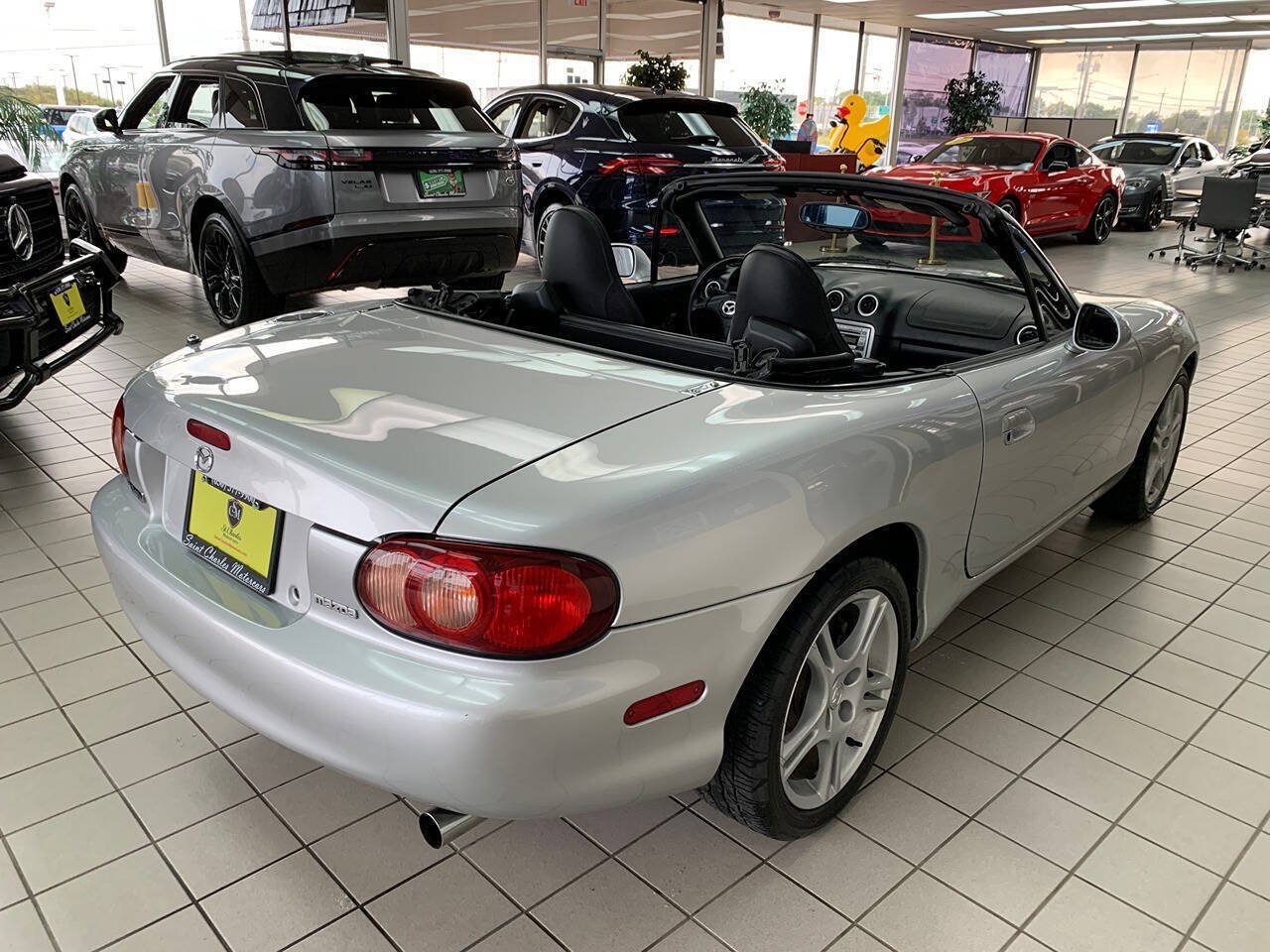 Used 2004 MAZDA MX-5 Miata LS RWD image 5