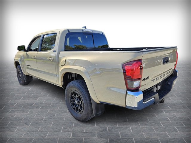 Used 2020 Toyota Tacoma SR5 w/ Blackout Package image 5