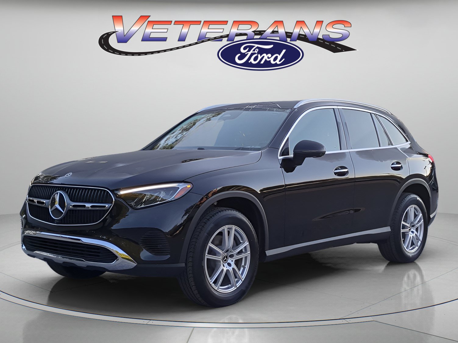 Used 2025 Mercedes-Benz GLC 300 video 1