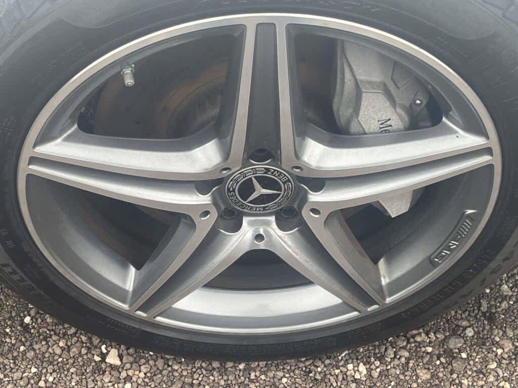 Used 2018 Mercedes-Benz E 400 4MATIC Sedan image 14