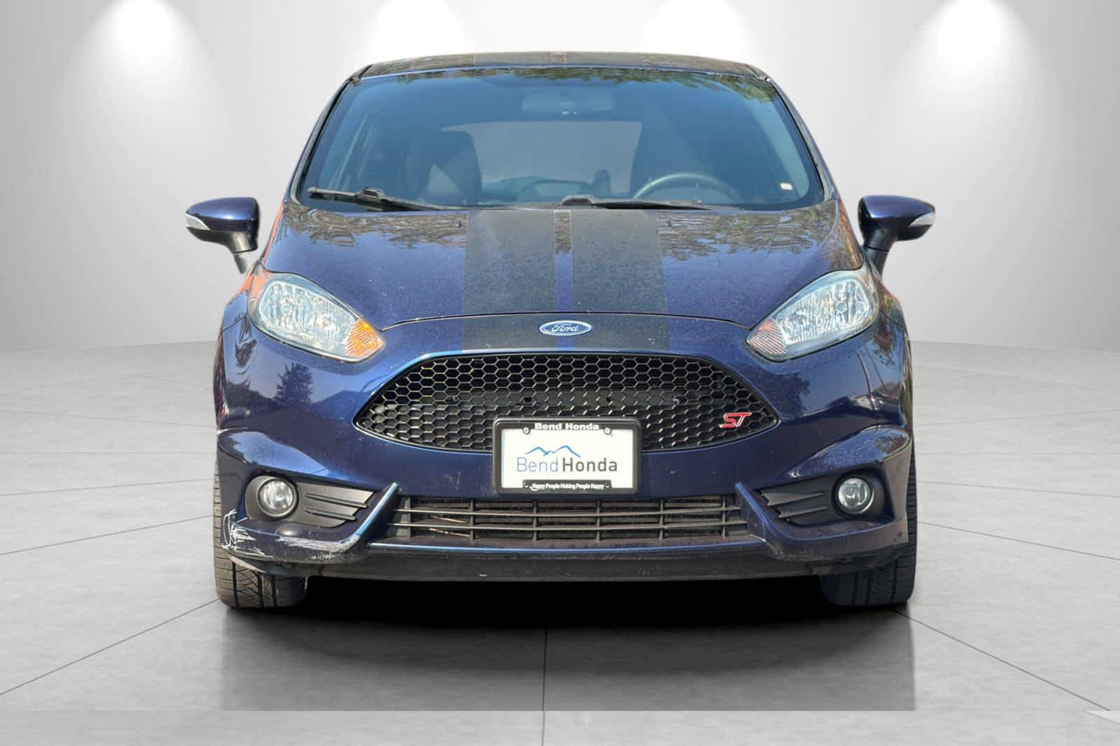Used 2016 Ford Fiesta ST FWD image 10