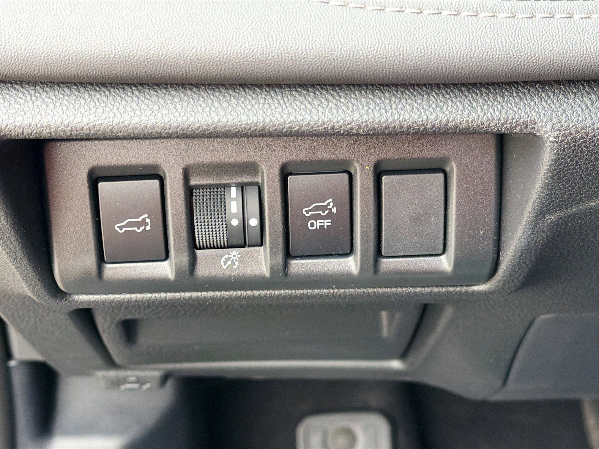 Certified 2025 Subaru Outback Touring image 34