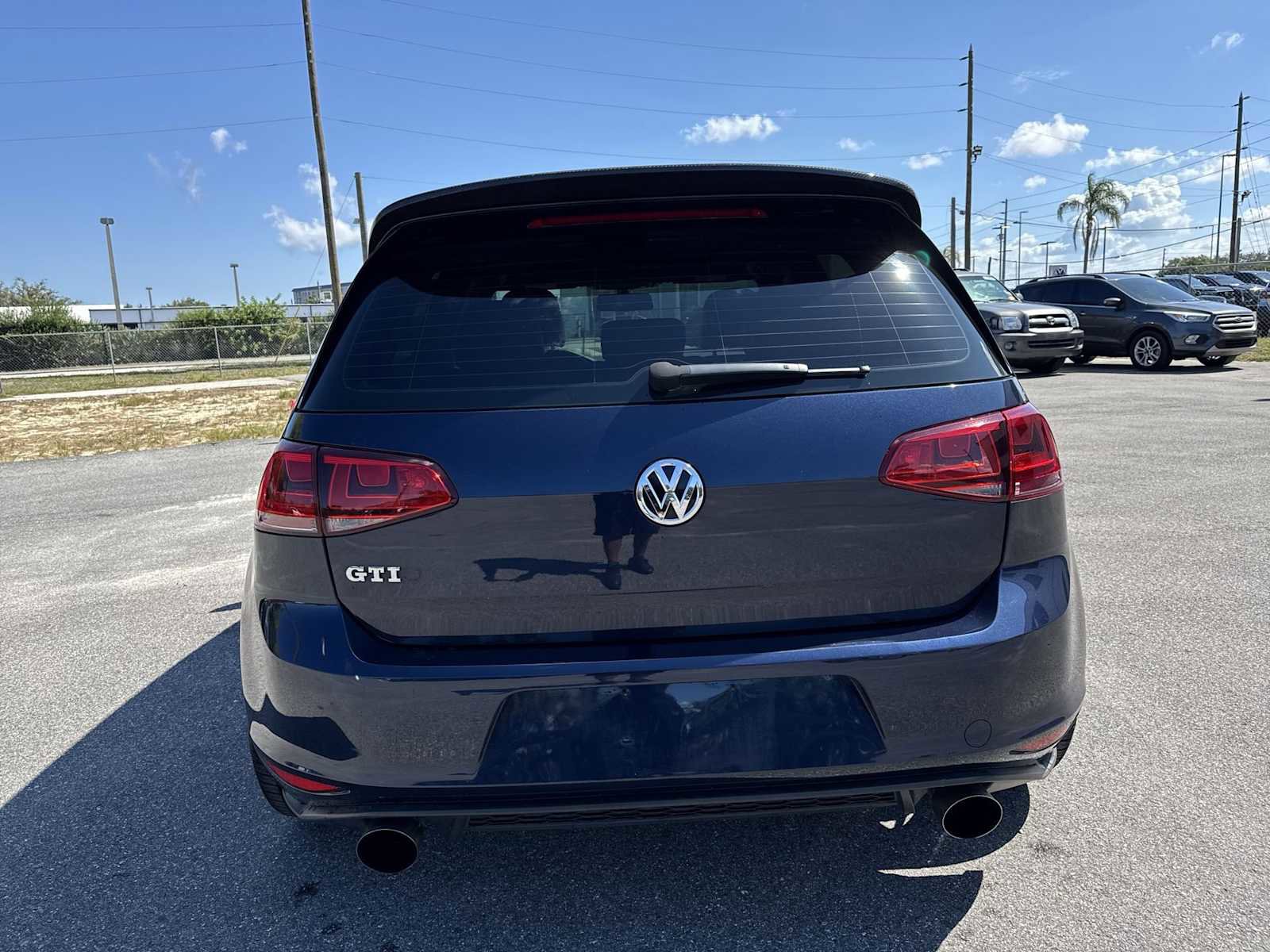 Used 2015 Volkswagen GTI S FWD image 5