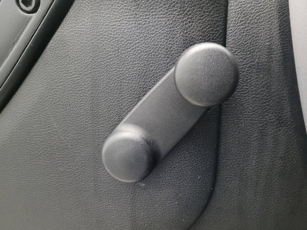 Used 2014 Jeep Wrangler Unlimited Sport w/ Connectivity Group AWD/4WD image 27