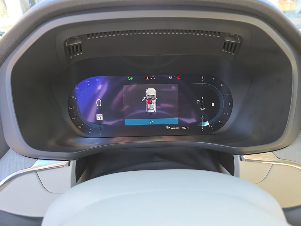 Used 2023 Volvo XC60 B5 Plus w/ Climate Package image 25