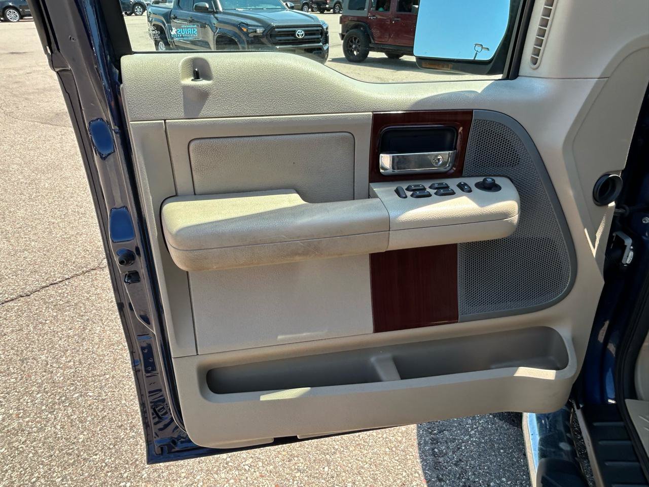 Used 2008 Ford F150 Lariat AWD/4WD image 14