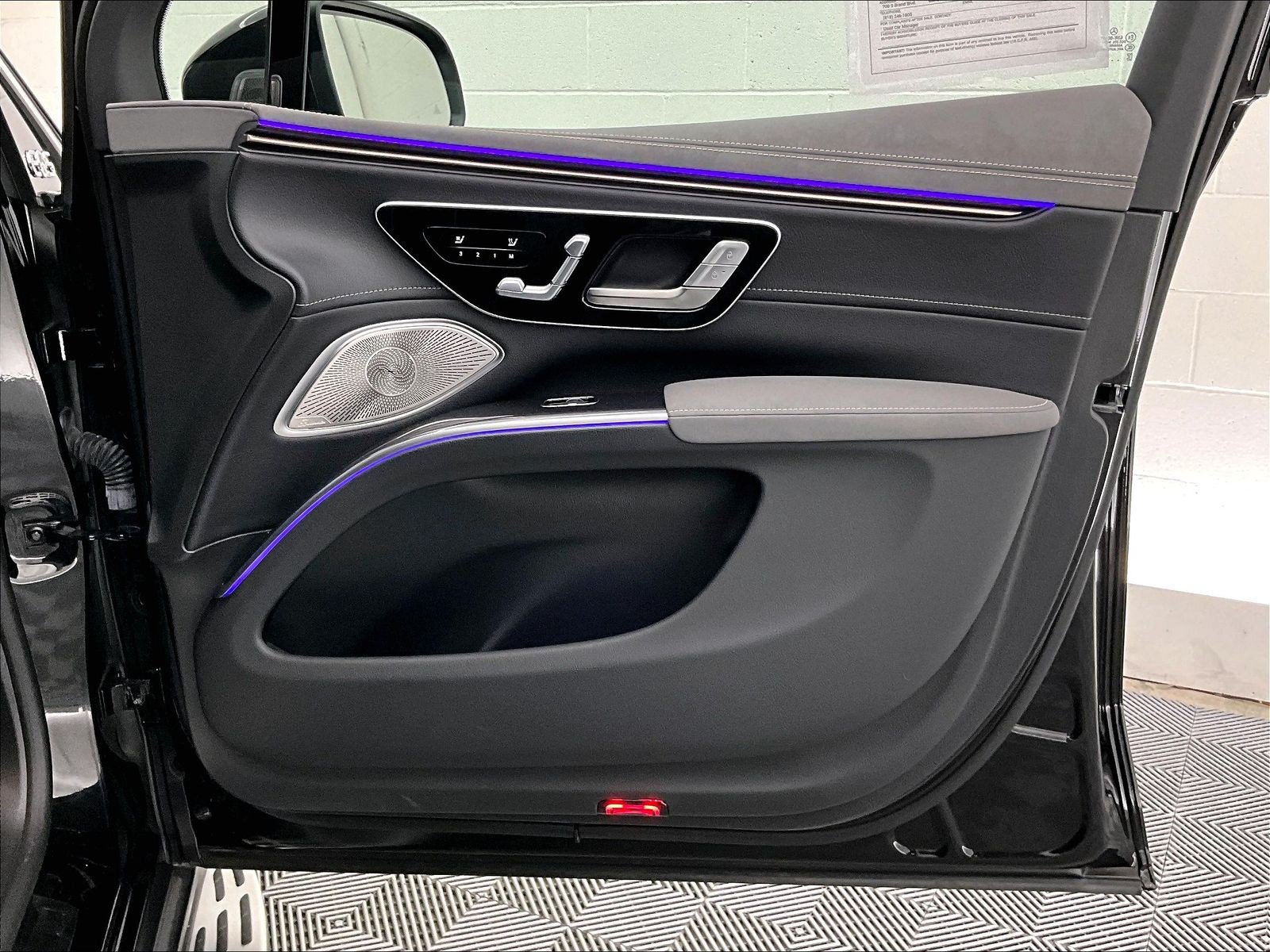 Certified 2023 Mercedes-Benz EQS 450+ SUV image 24