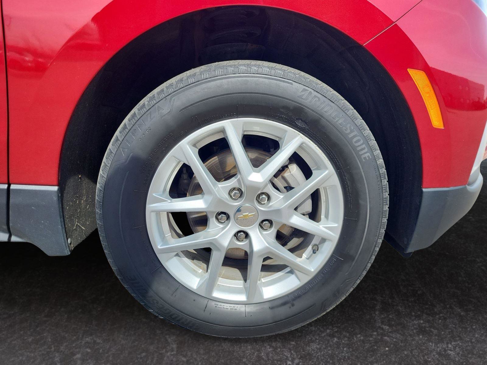 Used 2024 Chevrolet Equinox LT image 29