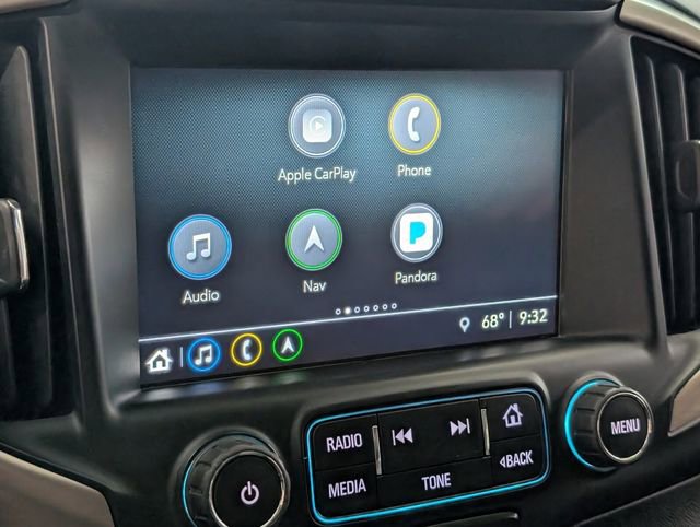 Used 2018 GMC Terrain Denali w/ Advanced Safety Package image 17