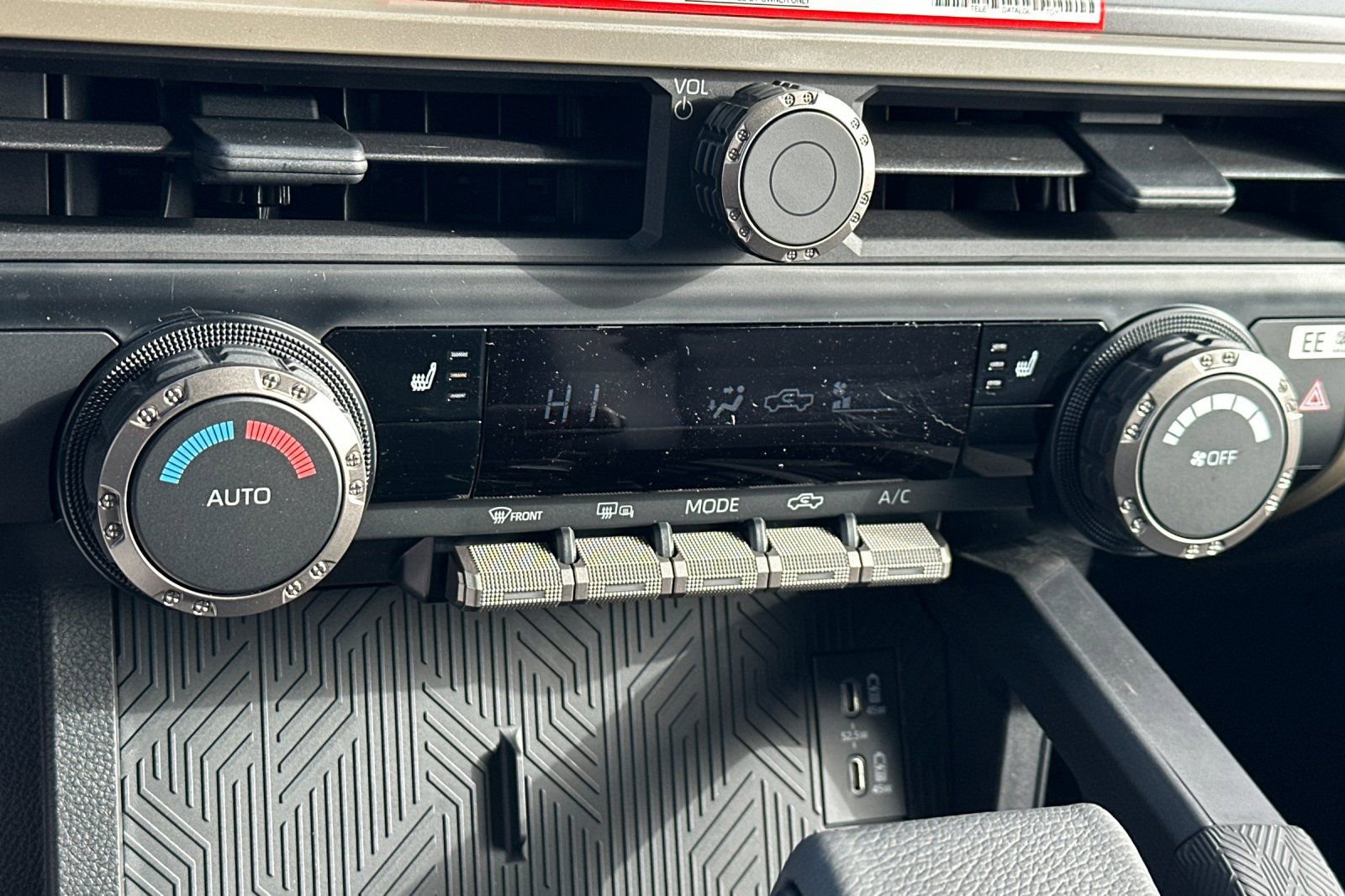 New 2025 Toyota Tacoma TRD Off-Road image 22