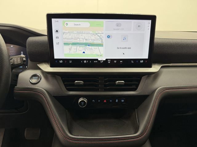 Used 2025 Ford Explorer ST-Line AWD/4WD image 18