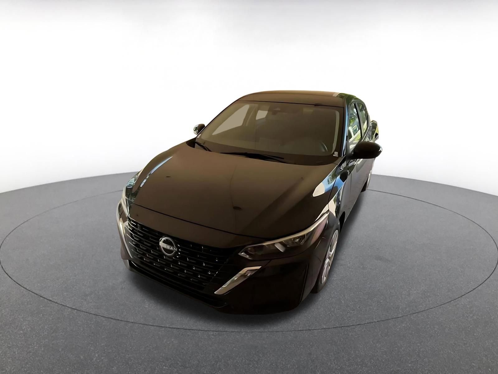 Used 2025 Nissan Sentra S image 4