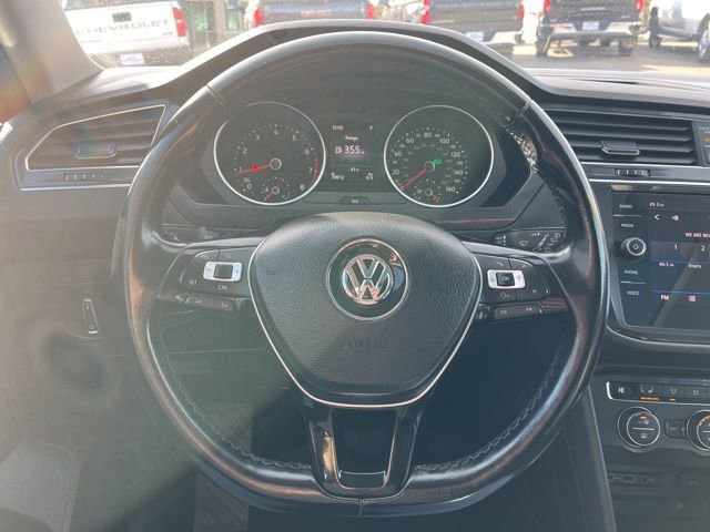 Used 2018 Volkswagen Tiguan SE image 33