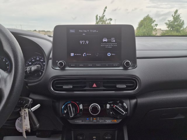 Used 2022 Hyundai Kona SE AWD/4WD image 22