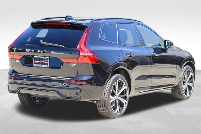 New 2025 Volvo XC60 T8 Ultra w/ Protection Package Premier image 9