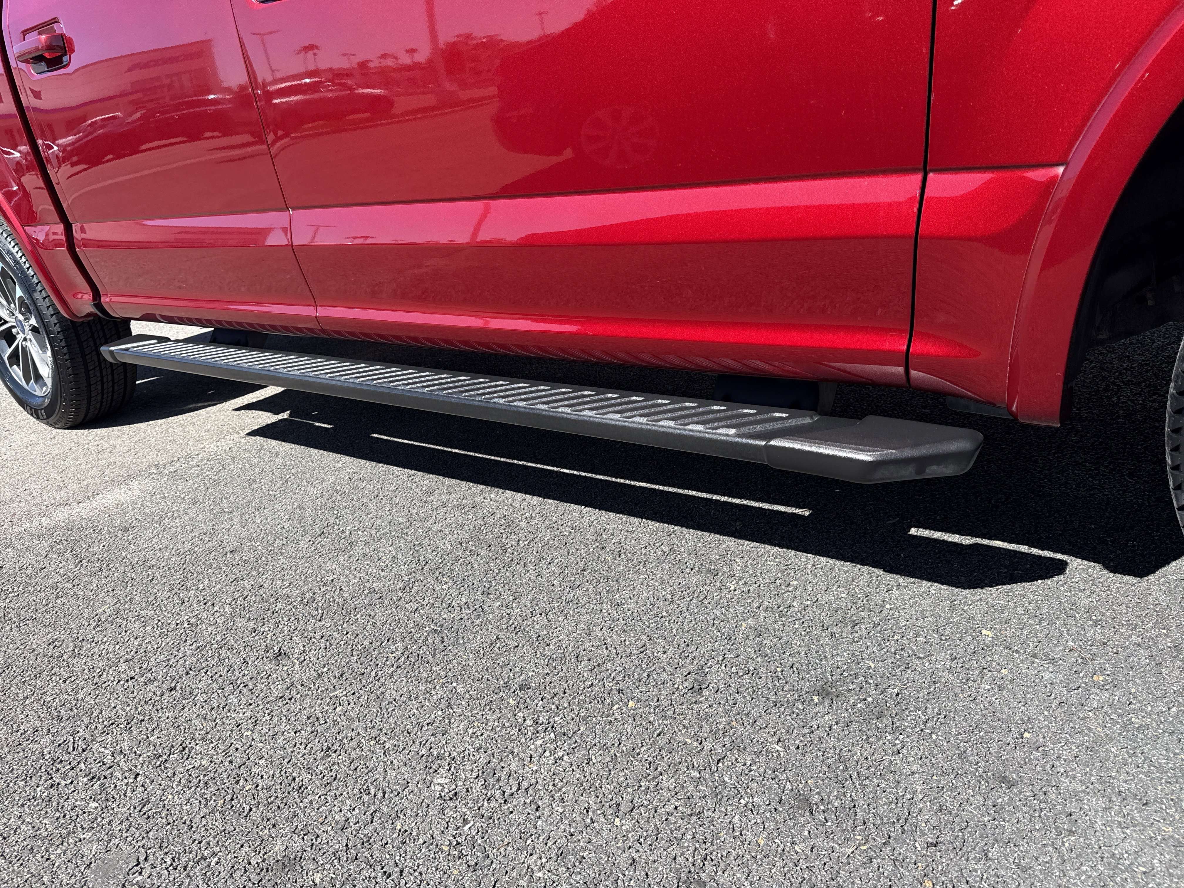 Used 2018 Ford F150 XLT w/ Equipment Group 302A Luxury image 16