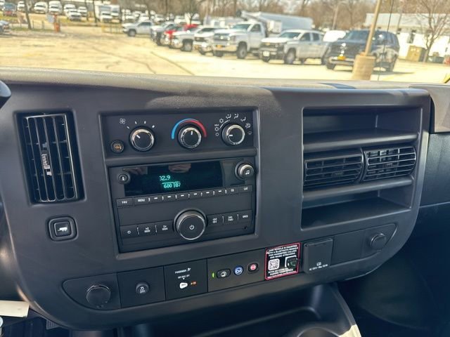 New 2025 Chevrolet Express 3500 w/ Power Convenience Package RWD image 17