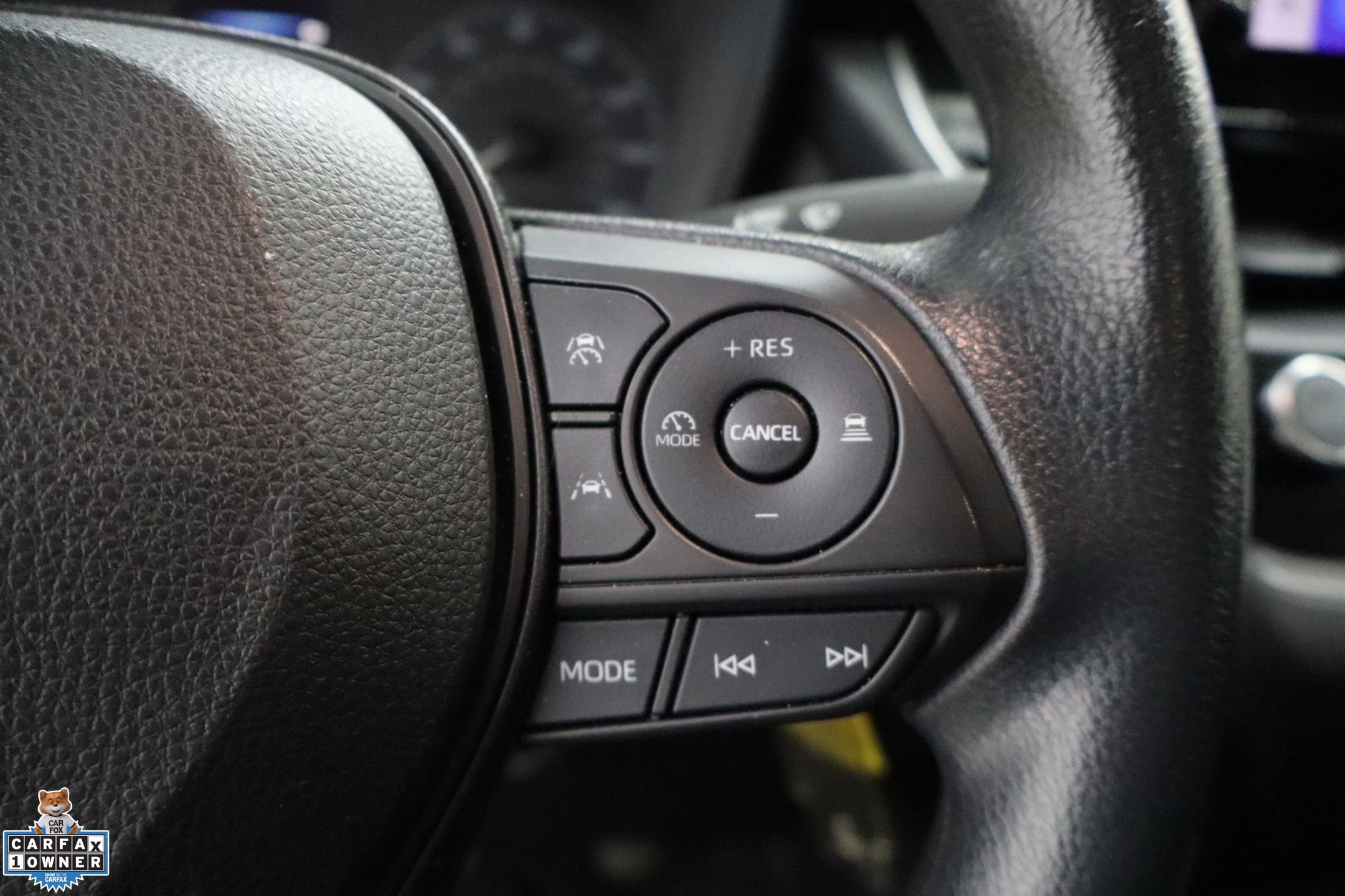 Used 2023 Toyota Corolla LE FWD image 18