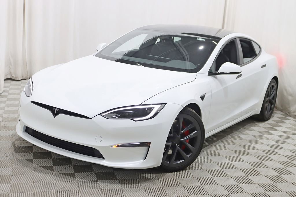 Used 2023 Tesla Model S Plaid image 5