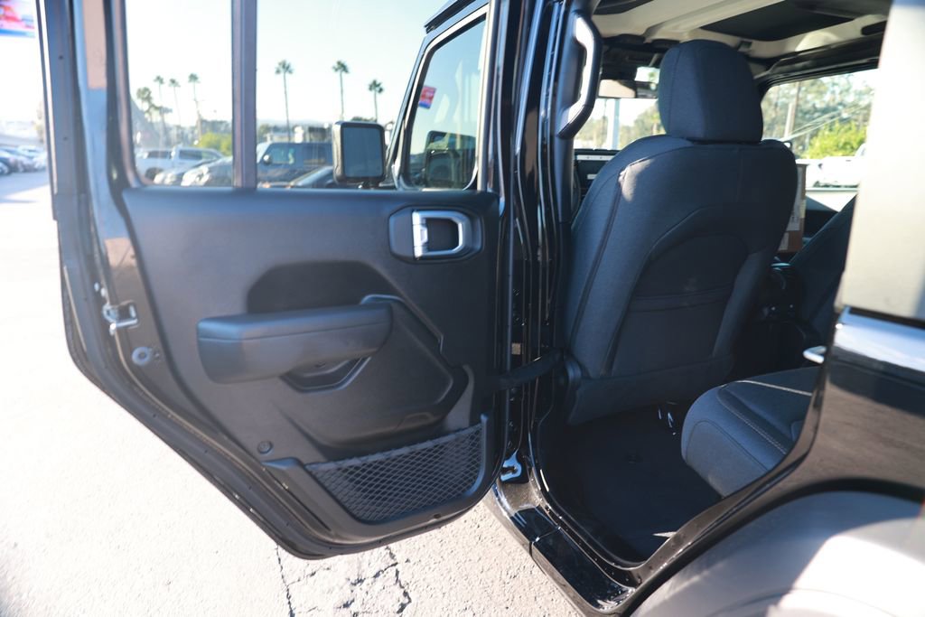 New 2026 Jeep Wrangler Sport S image 32