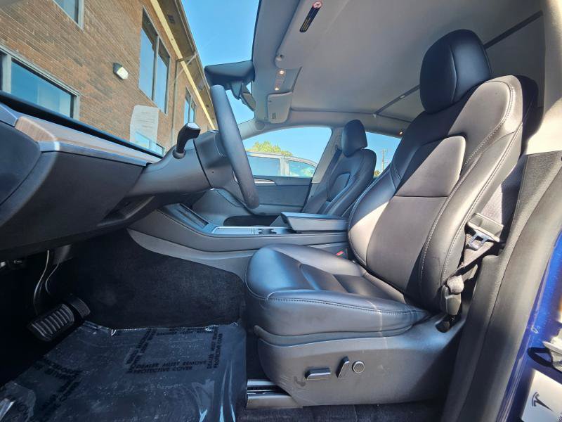 Used 2023 Tesla Model Y Long Range AWD/4WD image 38