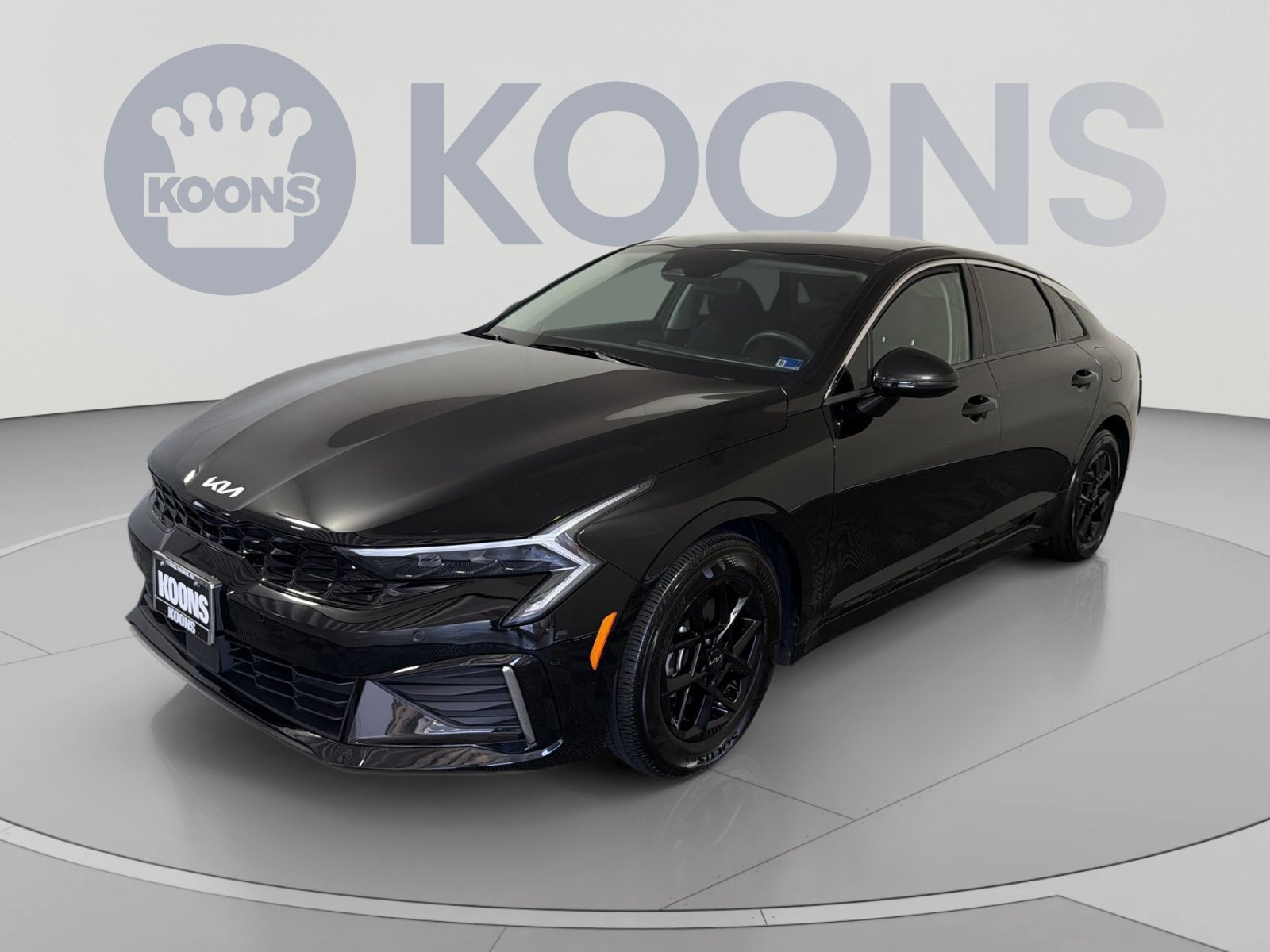 Used 2025 Kia K5 LXS FWD image 1
