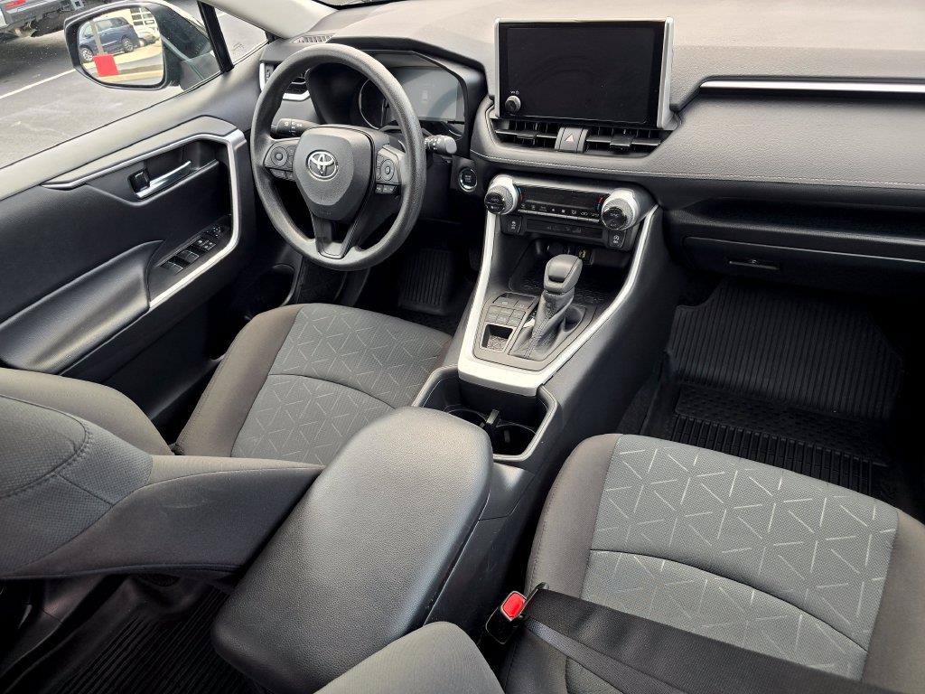 Certified 2025 Toyota RAV4 XLE AWD/4WD image 16