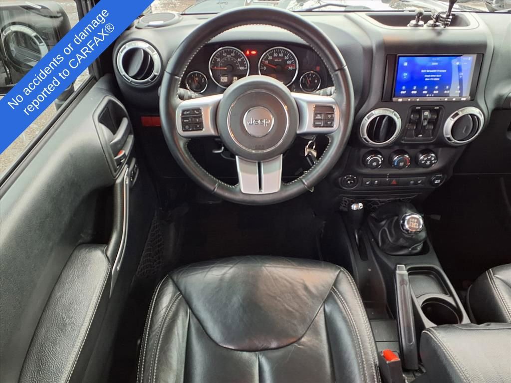 Used 2016 Jeep Wrangler Unlimited Rubicon image 16