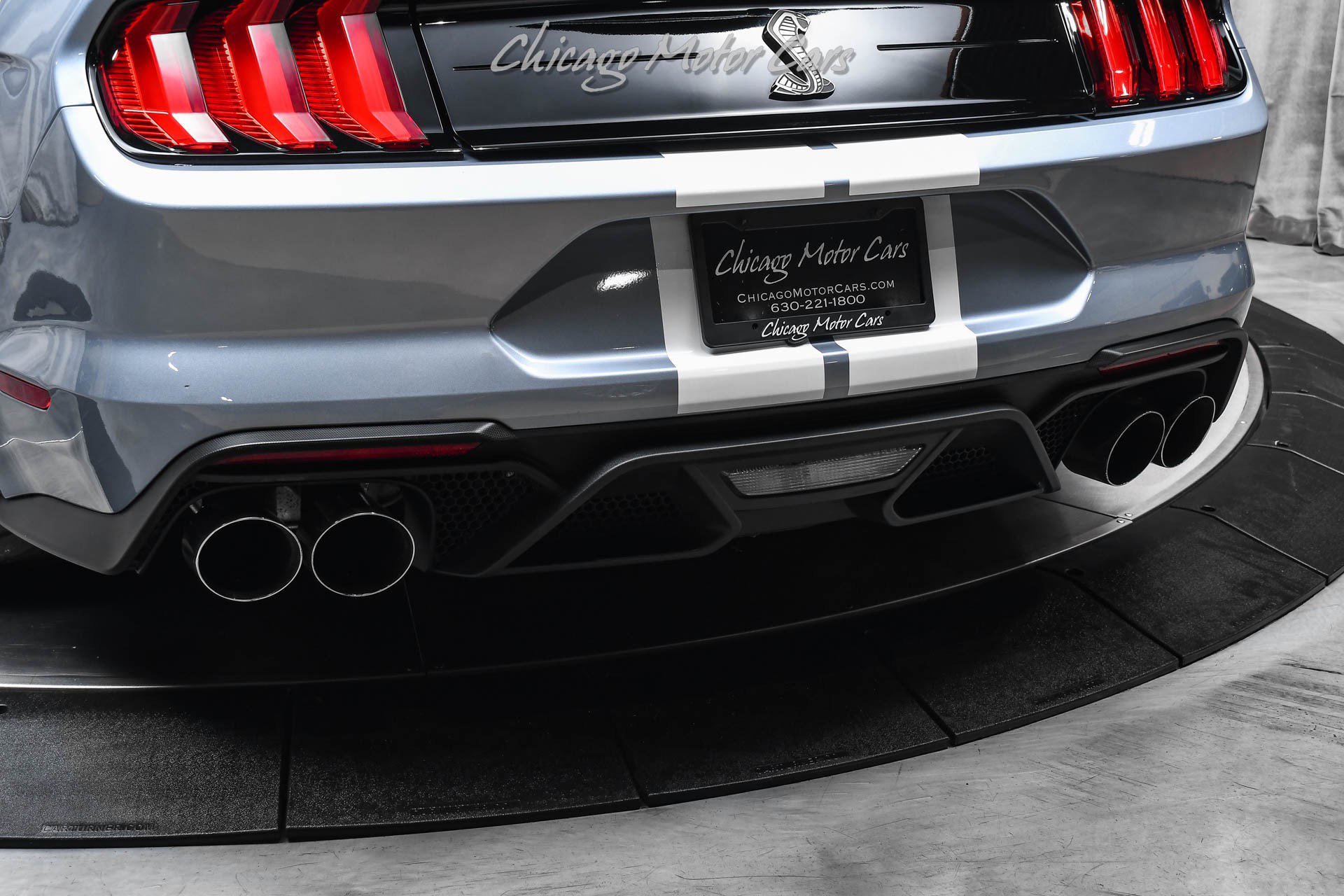 Used 2022 Ford Mustang Shelby GT500 w/ Carbon Fiber Track Pack RWD image 37