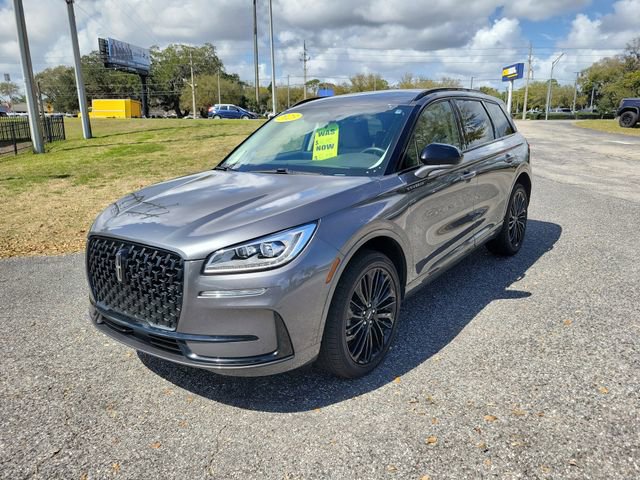 Used 2023 Lincoln Corsair Reserve w/ Jet Appearance Package image 4