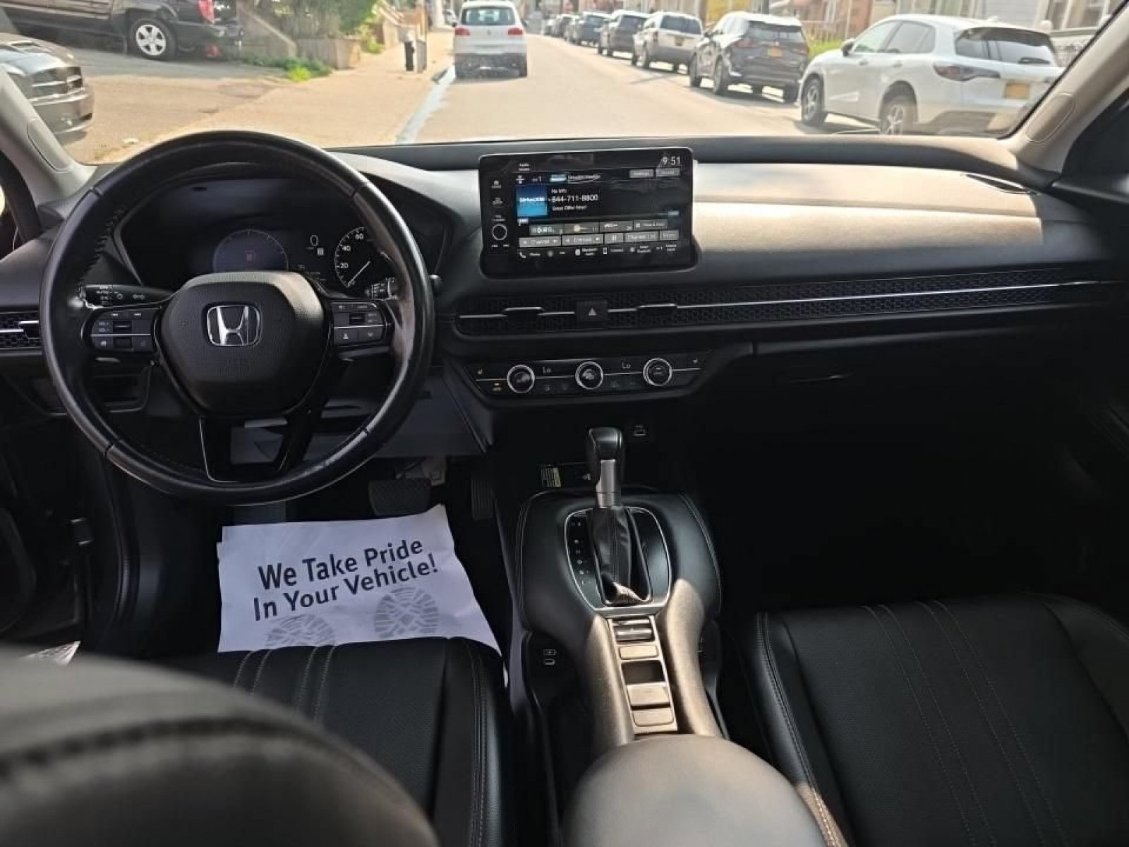 Used 2024 Honda HR-V EX-L image 11