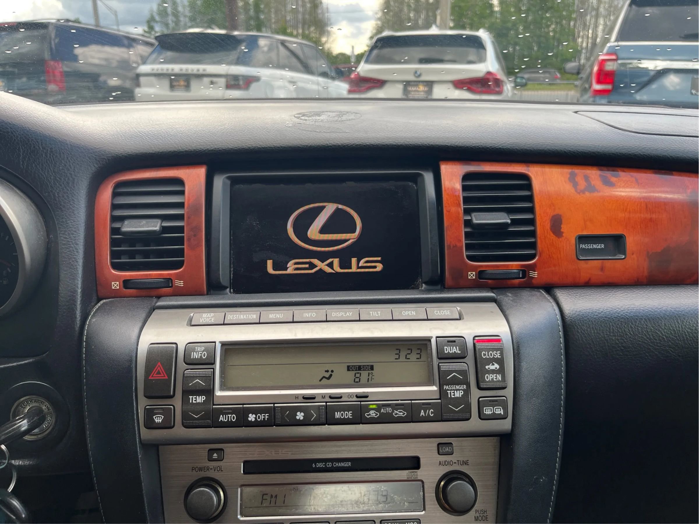 Used 2002 Lexus SC 430 Convertible image 14