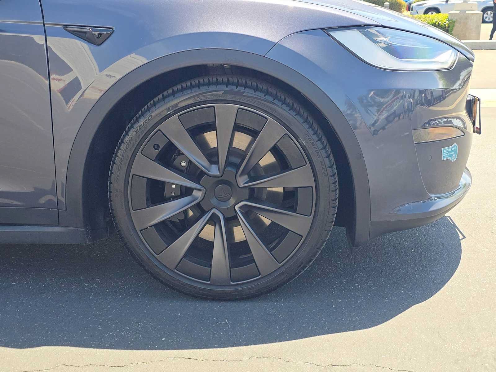 Used 2023 Tesla Model X AWD/4WD image 9