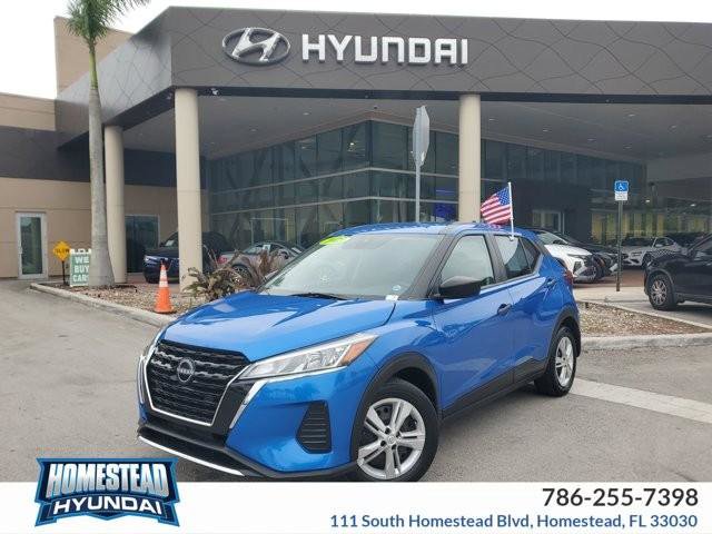 Used 2023 Nissan Kicks S