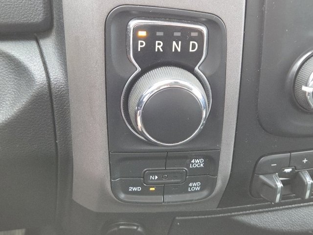 Used 2015 RAM 1500 Express w/ Black Ram 1500 Express Group AWD/4WD image 6