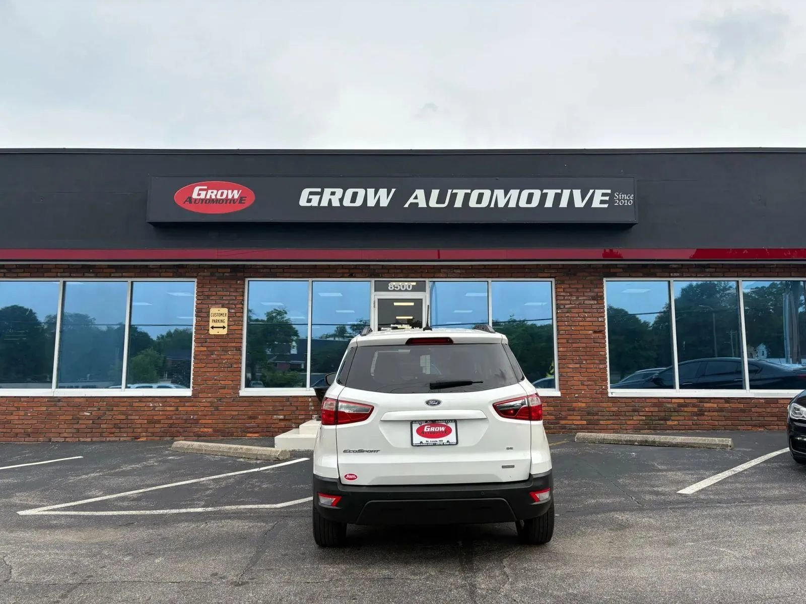 Used 2018 Ford EcoSport SE w/ SE Convenience Package image 50