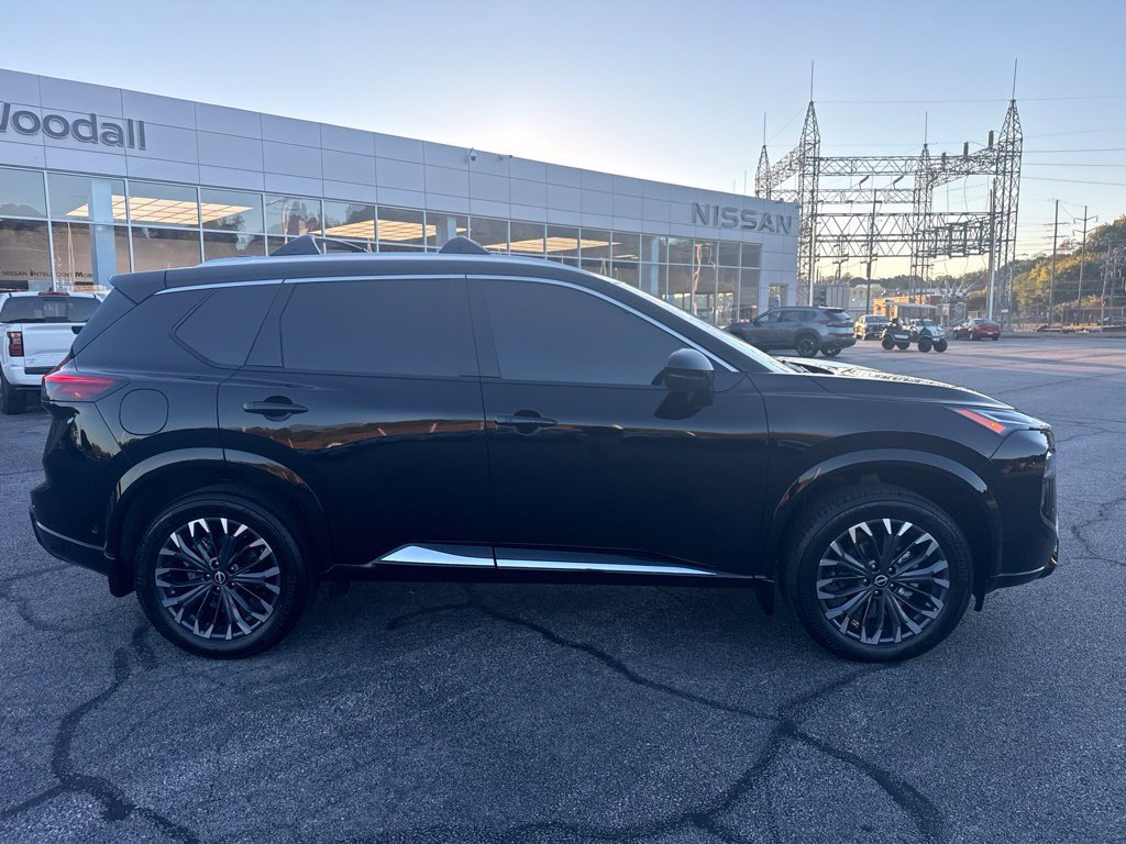 Used 2026 Nissan Rogue Platinum w/ Platinum Premium Package AWD/4WD image 18